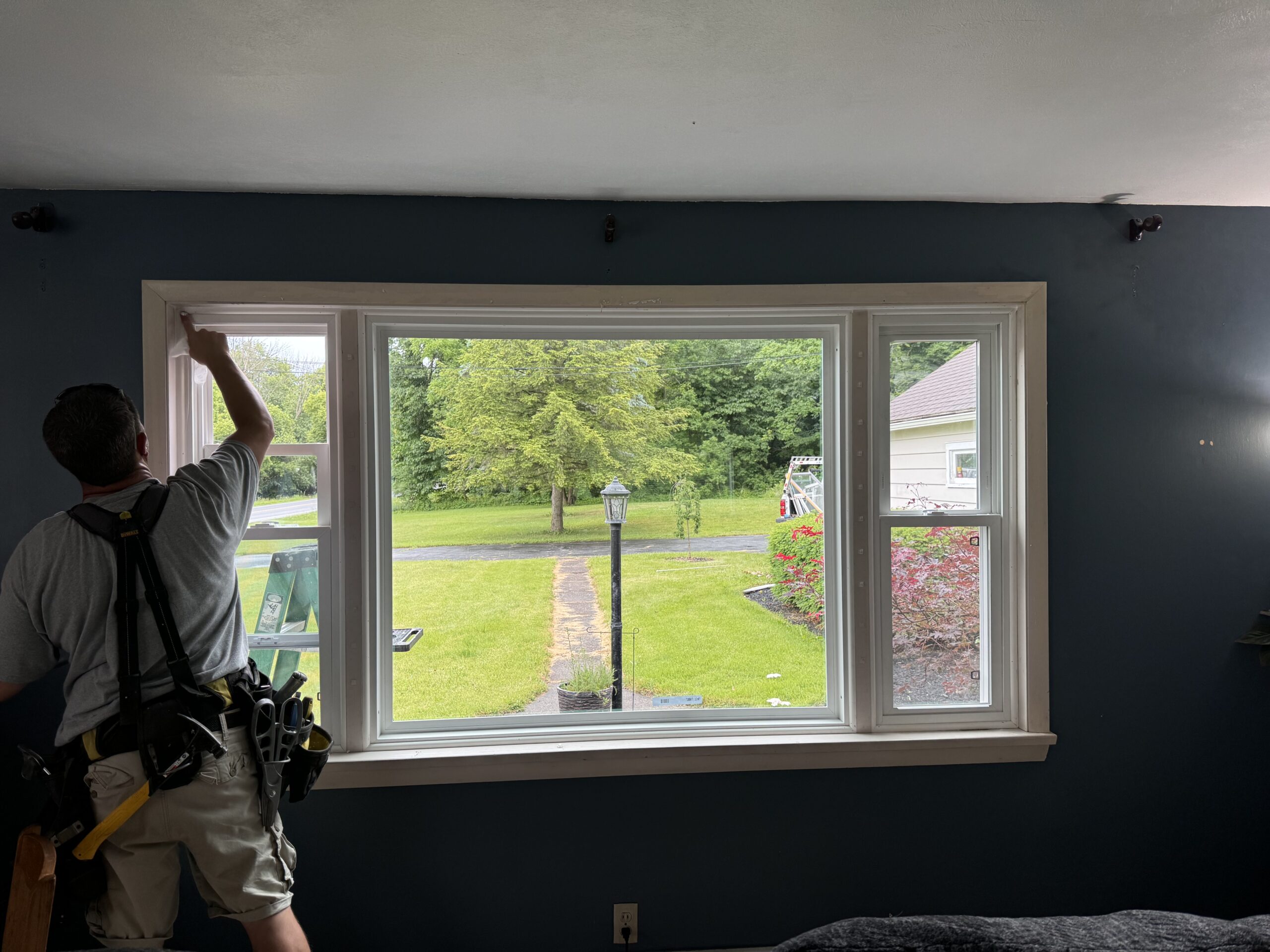Beautiful new energy-efficient vinyl replacement windows installed in a Cayuga County NY home